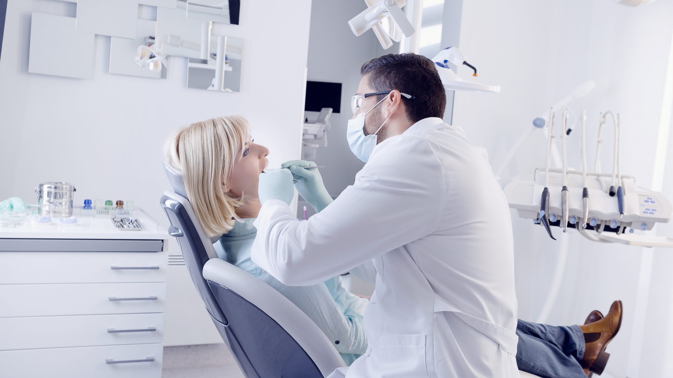 Dentist in Eden Prairie, MN